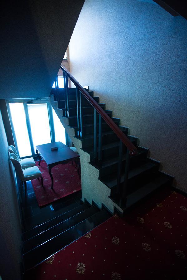 Hotel Palma Rinas Bagian luar foto