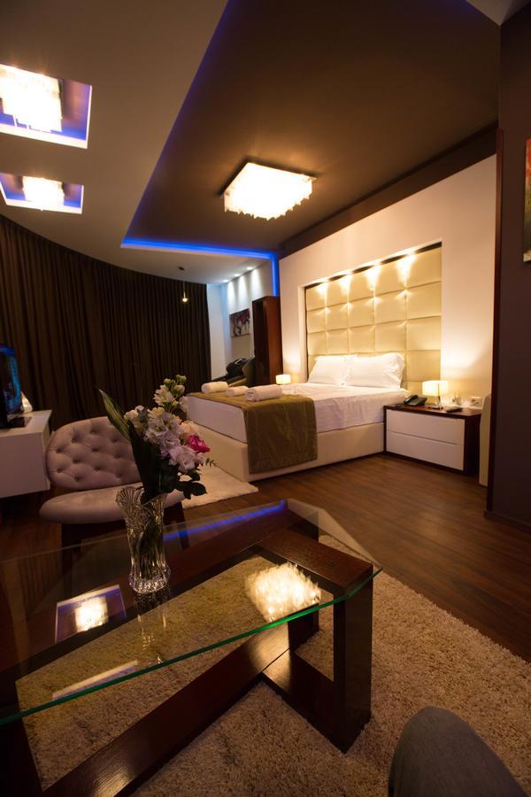 Hotel Palma Rinas Bagian luar foto