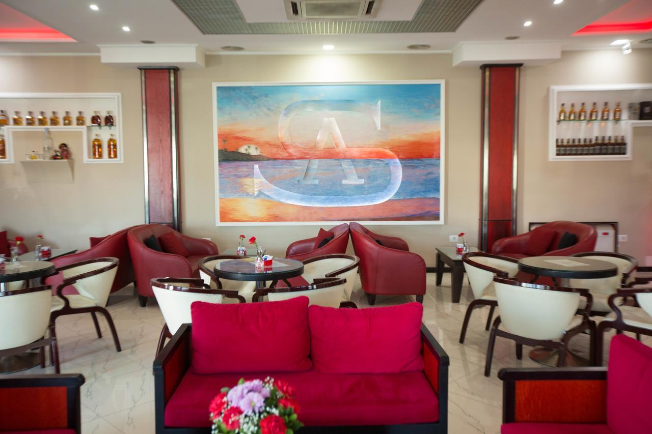 Hotel Palma Rinas Bagian luar foto