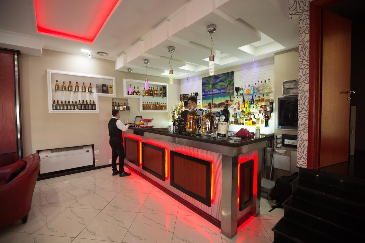 Hotel Palma Rinas Bagian luar foto